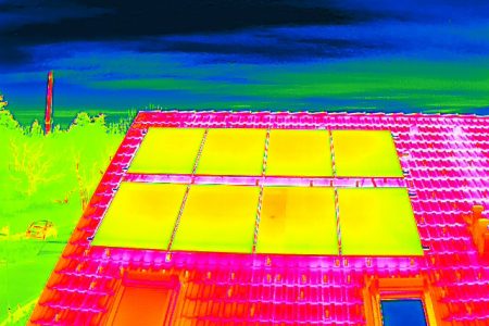 wärmebild aufnahmen inspektion drohnen wien salzburg wels linz aigner dachdecker und solafirma drohnen anbieter
